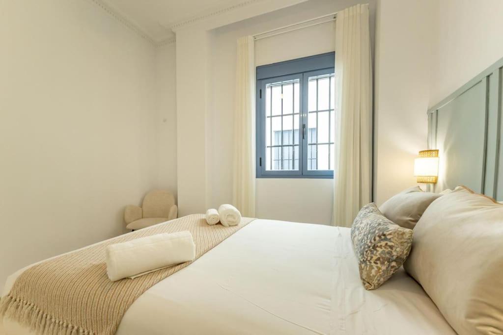 Imperial Central Suite By Valcambre Sevilla Exterior foto