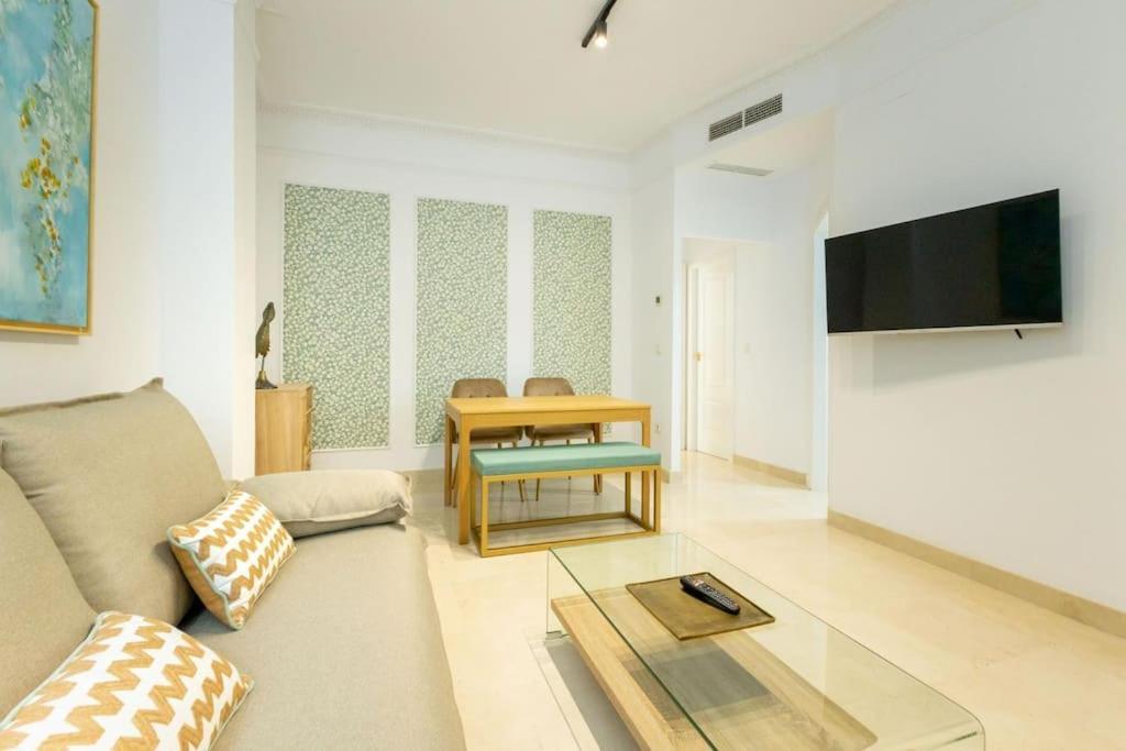 Imperial Central Suite By Valcambre Sevilla Exterior foto