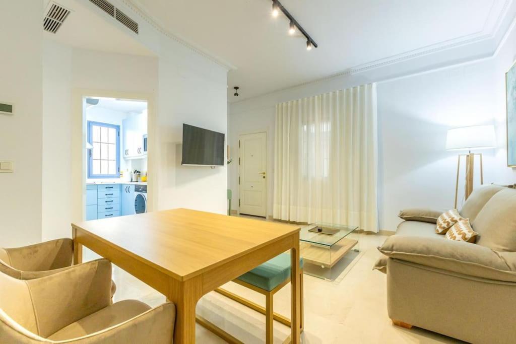 Imperial Central Suite By Valcambre Sevilla Exterior foto